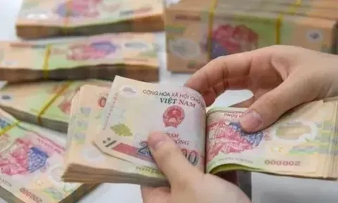 Bộ trưởng Bộ Nội vụ sẽ thực hiện tăng lương hưu cùng với một số loại trợ cấp, phụ cấp theo chỉ đạo của Thủ tướng Chính phủ tại Công văn 38 vào thời điểm nào?