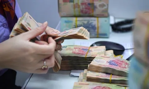 Toàn bộ bảng lương mới của CBCCVC và LLVT năm 2026 khi áp dụng mức lương cơ sở mới vẫn sẽ tồn đọng những hạn chế gì?