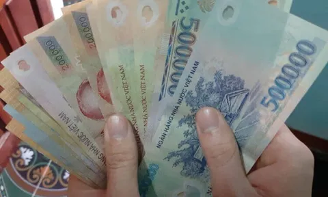 Hạn chót điều chỉnh lương hưu, lương cơ sở, một số loại phụ cấp cùng những khoản trợ cấp nào cho NLĐ theo Kết luận 206-KL/TW năm 2025 trong khoảng thời gian nào?