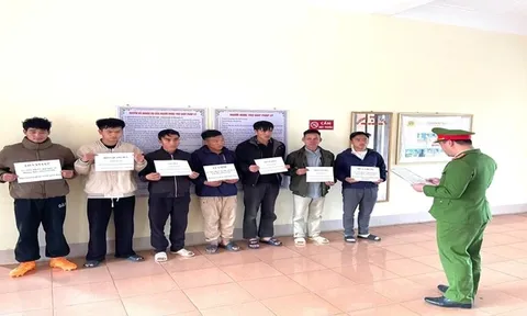 Danh tính giáo viên tiểu học tham gia đường dây mua bán 5 khẩu súng, 1.069 viên đạn