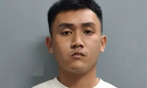 Bắt giữ Tiền Gia Huy