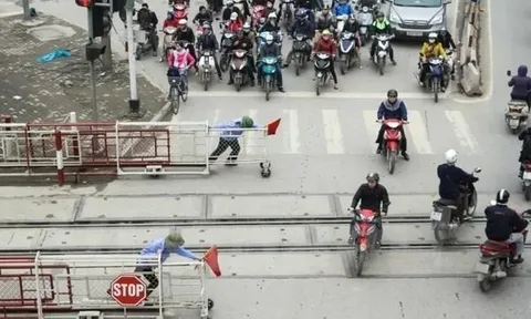 Chính thức tăng mức phạt vượt rào chắn đường sắt từ ngày 15/5/2026
