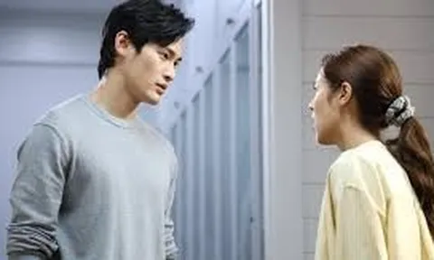 Người đàn ông lạ chỉ nói một câu, hôn nhân của tôi từ đó tan nát không thể cứu vãn