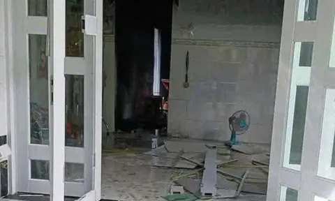 Bi kịch tình cảm: Đâm vợ cũ trọng thương, gã đàn ông tự thiêu trong biển lửa