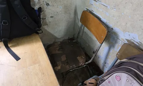 Không ai ngờ đây là phòng học của học sinh ở TPHCM, phụ huynh bật khóc khi nhìn thấy cảnh tượng này, chỉ đạo nóng từ Sở GD&ĐT