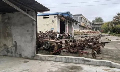 Tài xế say rượu đâm chết 2 vợ chồng và 1 con gái nhỏ, gia đình nạn nhân còn bị tấn công mạng