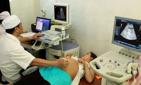 Luật BHXH mới giúp hàng nghìn người hưởng lợi: Không đi làm công ty, không hợp đồng lao động vẫn có tiền trợ cấp 2 triệu đồng, cụ thể là gì?
