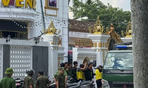 Karaoke ‘xa hoa’ Venus nổi tiếng thành ổ tội phạm: 35 đối tượng liên quan đến ma tuý bị khởi tố