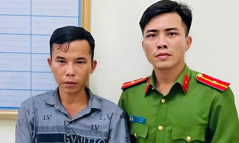 Tên trộm táng tận lương tâm: Xe máy của người đi tránh lũ bị rình mò lấy cắp trong phút chốc!