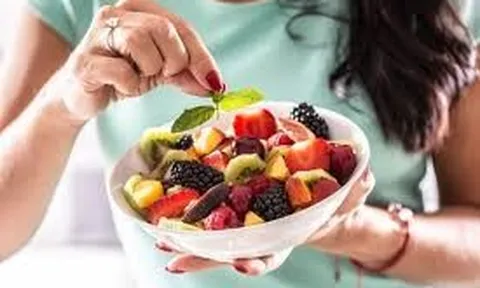 Phát hiện cô gái chết đói trong khách sạn, cơ thể chỉ còn 22kg gây sốc