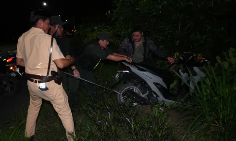 Clip: Nhóm thanh niên gây náo loạn giữa đêm ở Đồng Tháp bị bắt “nóng” ngay tại chỗ