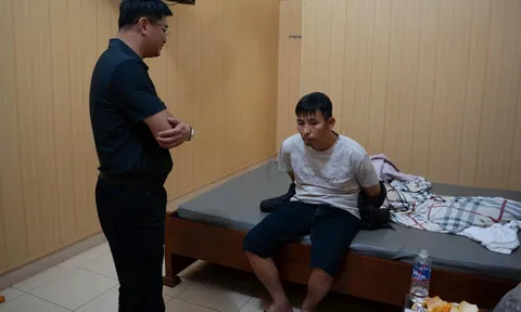 Đột kích nhà nghỉ, bắt "ông trùm" Phạm Hồng Thái