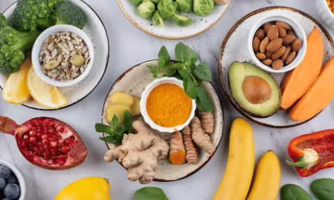 Không phải sơn hào hải vị, ung thư rất "e ngại" 6 thực phẩm quen thuộc này: Chợ Việt bán cực nhiều nhưng ít người để ý