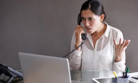 Không cần bán hàng hay livestream, nghề này chỉ cần ngồi nghe người khác than thở, có thể kiếm tới gần 38 triệu đồng/tháng