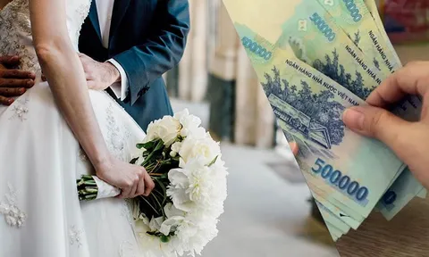 Sau đám cưới, tôi phát hiện chồng giữ lại toàn bộ tiền phong bì, lý do anh đưa ra khiến tôi sốc