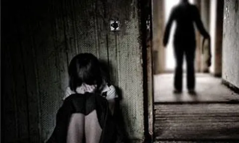 Nhiều lần xâm hại con riêng của "vợ hờ" tại nhà trọ, gã đàn ông trả giá đắt