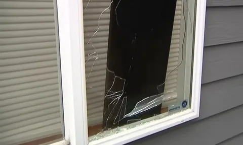 Chồng đẩy vợ ngã từ tầng 2 xuống đất tử vong, bị bắt giữ ngay tại hiện trường