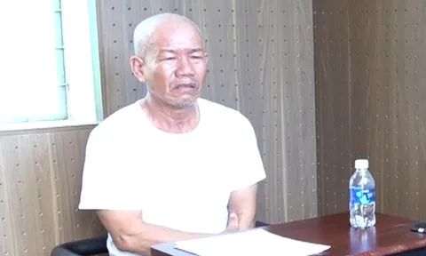 Clip: "Kẻ thủ ác" sát hại vợ, phi tang thi thể bật khóc nức nở