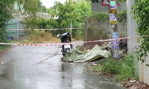 Phát hiện người đàn ông chết cháy bên bãi rác: Trích xuất camera ở nhà nạn nhân, phát hiện gì?