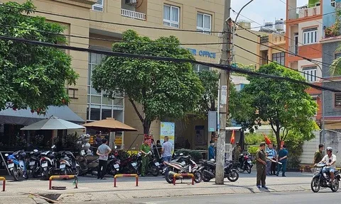 Vụ bé trai tử vong, nghi rơi từ tầng 19 chung cư ở TP.HCM: Nhân chứng tiết lộ tình tiết đau đớn