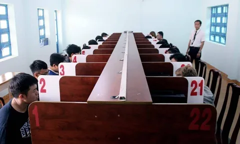 Từ năm 2025: Thi lý thuyết bằng lái xe hạng A, A1 mới nhất, 4 quy định cần biết rõ