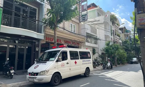 Phát hiện người đàn ông 49 tuổi tử vong bất thường trong khách sạn ở TP.HCM