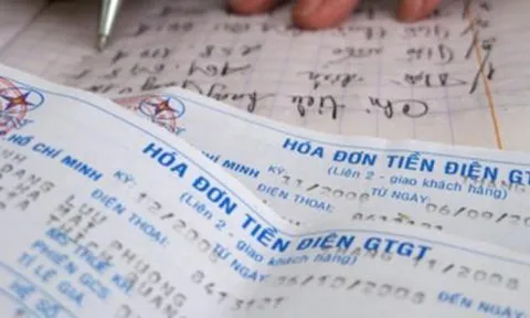 Về nhà mới chưa kịp vui, hoá đơn tiền điện hơn 10 triệu khiến vợ chồng tôi choáng váng vì chị dâu