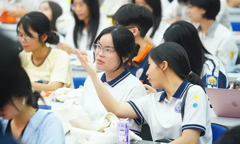 Nhiều trường đột ngột loại khối C, Bộ Giáo dục vào cuộc