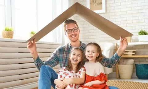 Đề xuất hỗ trợ tiền mặt, hiện vật cho gia đình sinh con một bề, có hai con gái