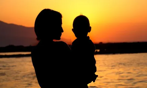 Tôi đã sinh con bằng IVF và nuôi con một mình: Nếu được chọn lại, tôi vẫn làm mẹ nhưng không chọn cô đơn