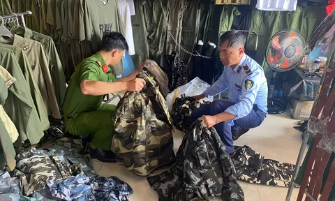 Từ 5/8: Mua, bán trái phép quân phục bị phạt đến 75 triệu đồng