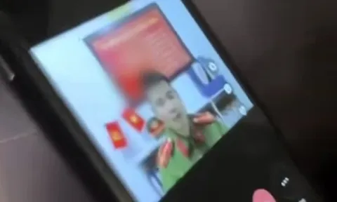 Clip: Giả danh công an gọi video cho cô gái “bán hoa”, từ màn lừa đảo đến lời giãi bày nghẹn ngào