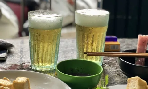 Cơ thể bạn sẽ ra sao nếu ngày nào cũng uống 2 cốc bia?