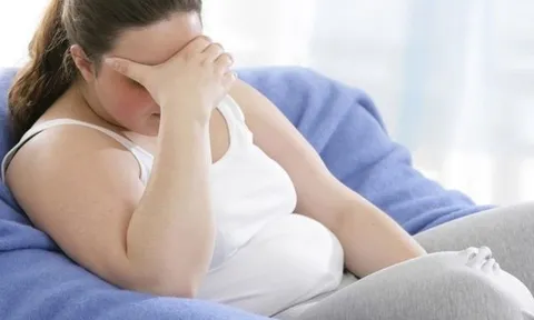 Chồng 59 tuổi tử vong vì vợ nặng 100kg ngã đè lên người: Cú vấp ngã giữa đêm đầy oan nghiệt ngay tại phòng ngủ