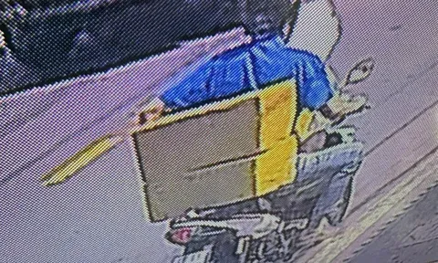 Ba đối tượng giả danh nhân viên giao hàng, “phù phép” đơn hàng 0 đồng chiếm đoạt hơn 58 triệu