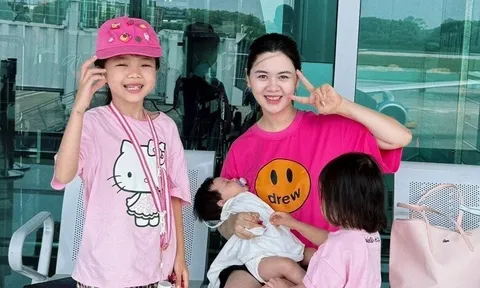 Vợ Quế Ngọc Hải một mình ôm 3 con về quê ngoại tránh bão, ước gì có chồng ở nhà