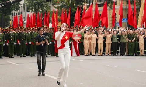 Bỏ lỡ sân khấu Quốc khánh 2/9, Hồ Ngọc Hà hé lộ lý do thật sự ở châu Âu