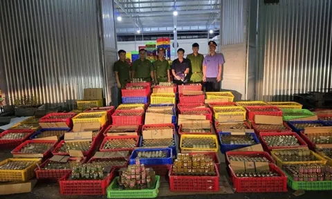 Đà Nẵng bắt giữ đường dây sản xuất nước yến giả, thu gần 38.000 lọ thành phẩm