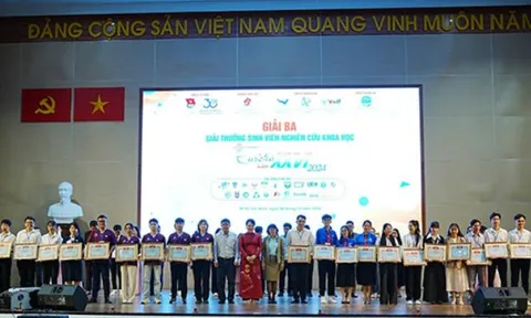 Sinh viên Học viện Nông nghiệp Việt Nam xuất sắc giành giải ba giải thưởng Euréka 2024