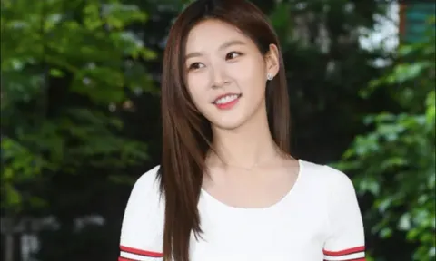 "Thiên tài diễn xuất" Kim Sae Ron: Bi kịch cuộc đời, căn bệnh trầm cảm và cái chết bất ngờ ở tuổi 25