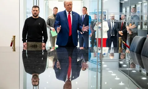 Tổng thống Trump trách ông Zelensky, cho rằng Ukraine cần bầu cử lại