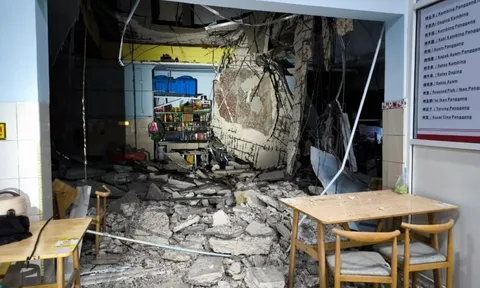 Trần nhà hàng bị sập, người phụ nữ phải cưa bỏ 1 chân, phẫu thuật cột sống khẩn cấp