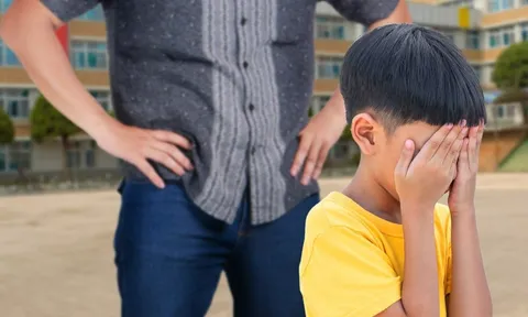 Giáo viên "thẳng tay" tát học sinh 9 cái chỉ vì... vô tư gọi tên thầy trong giờ học