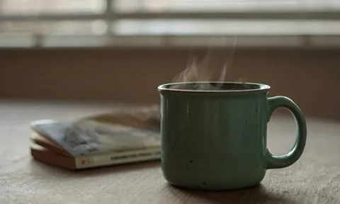 Người phụ nữ âm mưu đầu độc đồng nghiệp suốt nhiều tháng trời chỉ vì thấy... khó ưa