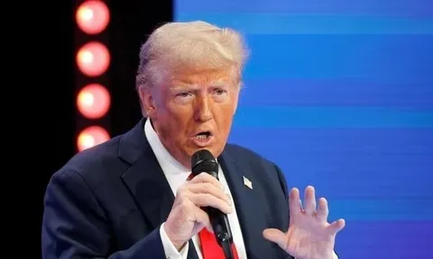 Nếu Iran không đạt thỏa thuận hạt nhân, ông Trump sẽ đánh bom và áp thuế bổ sung