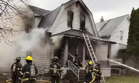 Cậu bé 16 tuổi dũng cảm cứu cả gia đình khỏi đám cháy: "Tôi chỉ làm điều cần làm"