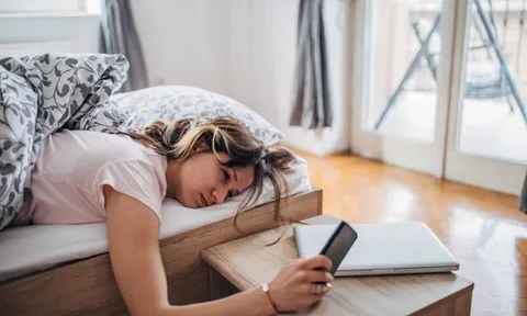 Trào lưu “người chuột” gây sốt mạng xã hội: Khi giới trẻ chọn sống chậm, trốn tránh thành công