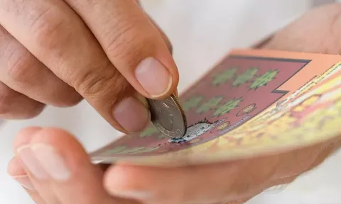 Người vô gia cư bất ngờ trúng độc đắc hơn 25 tỷ đồng: “Tôi chỉ mong sớm thoát khỏi cảnh màn trời chiếu đất”