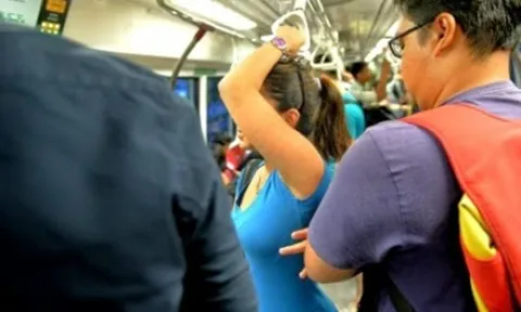 "Dê già" 65 tuổi sàm sỡ bé gái trên xe buýt, đối mặt với án phạt nặng