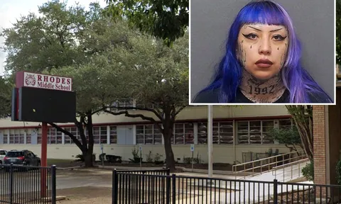 Mẹ trẻ thản nhiên "tiếp sức" cho con xả súng ở trường: Vũ khí, bản đồ và khẩu hiệu phát xít